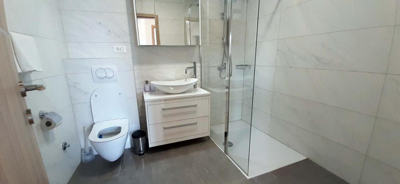 Penthaus Apartment N&M Baska Voda Exterior photo